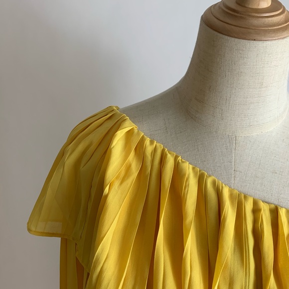 NWT ENDLESS ROSE Acordian Long Sleeve Yellow Dress - Picture 2 of 5